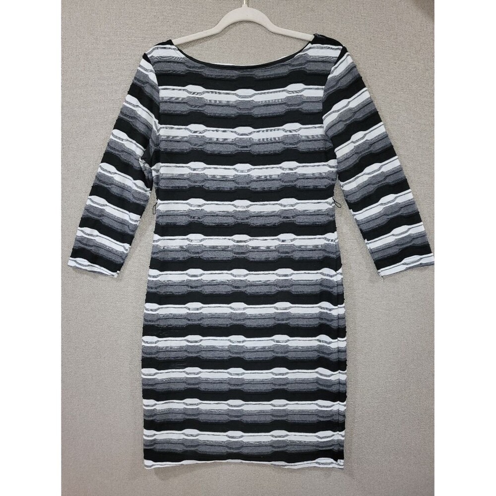 Sharagano Size 10 Textured Multi-Stitch Sheath Dress - Black & Grey Stripe